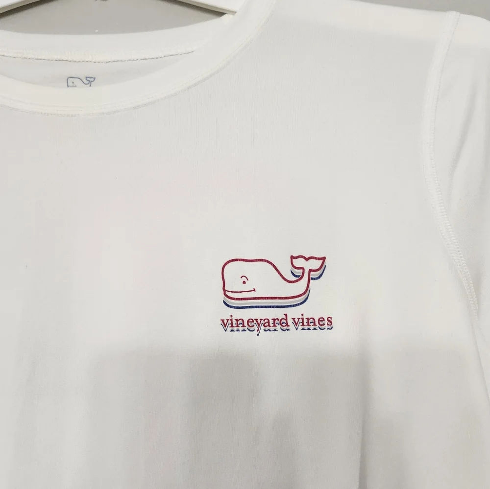 NWT Vineyard Vines Long-Sleeve Whale Swim Shirt